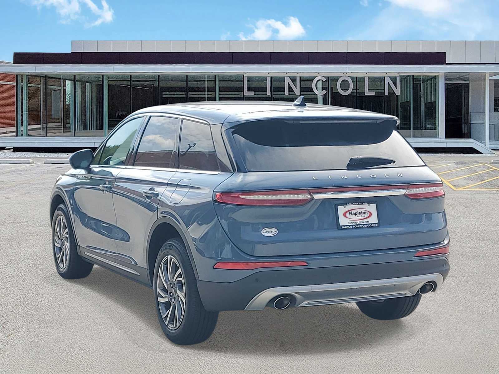 2023 Lincoln Corsair Standard