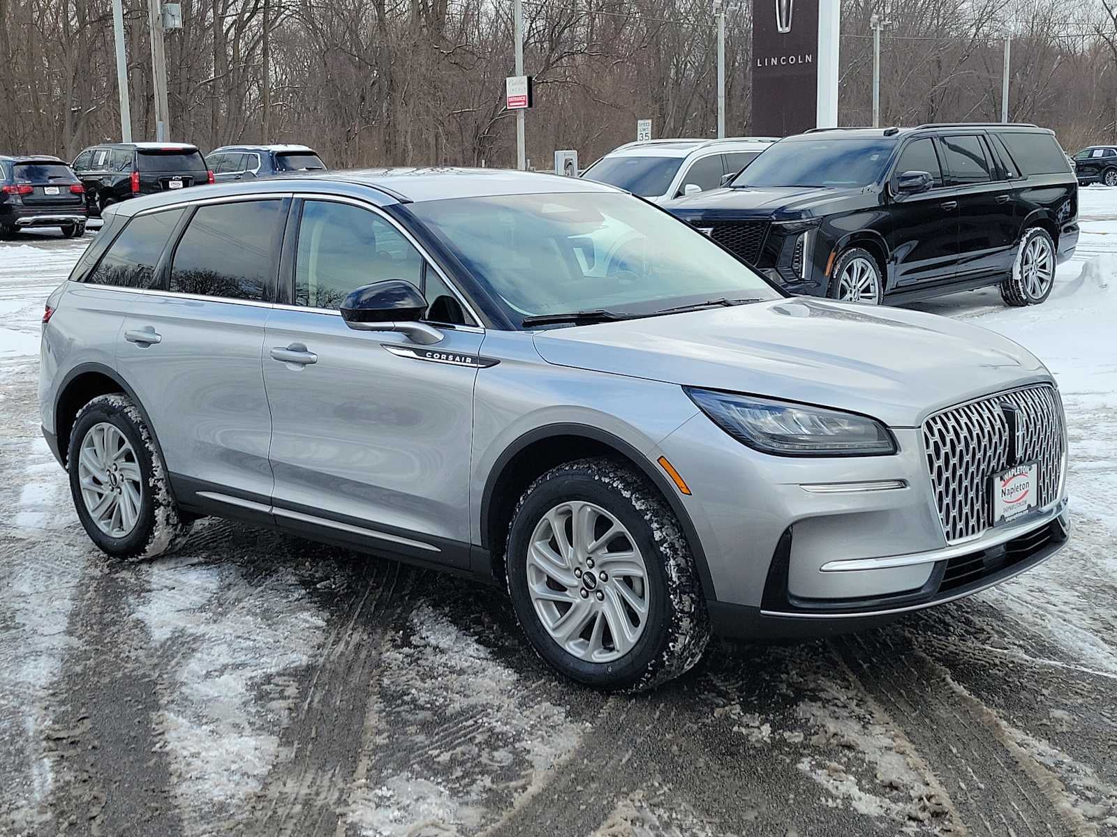 2023 Lincoln Corsair Standard