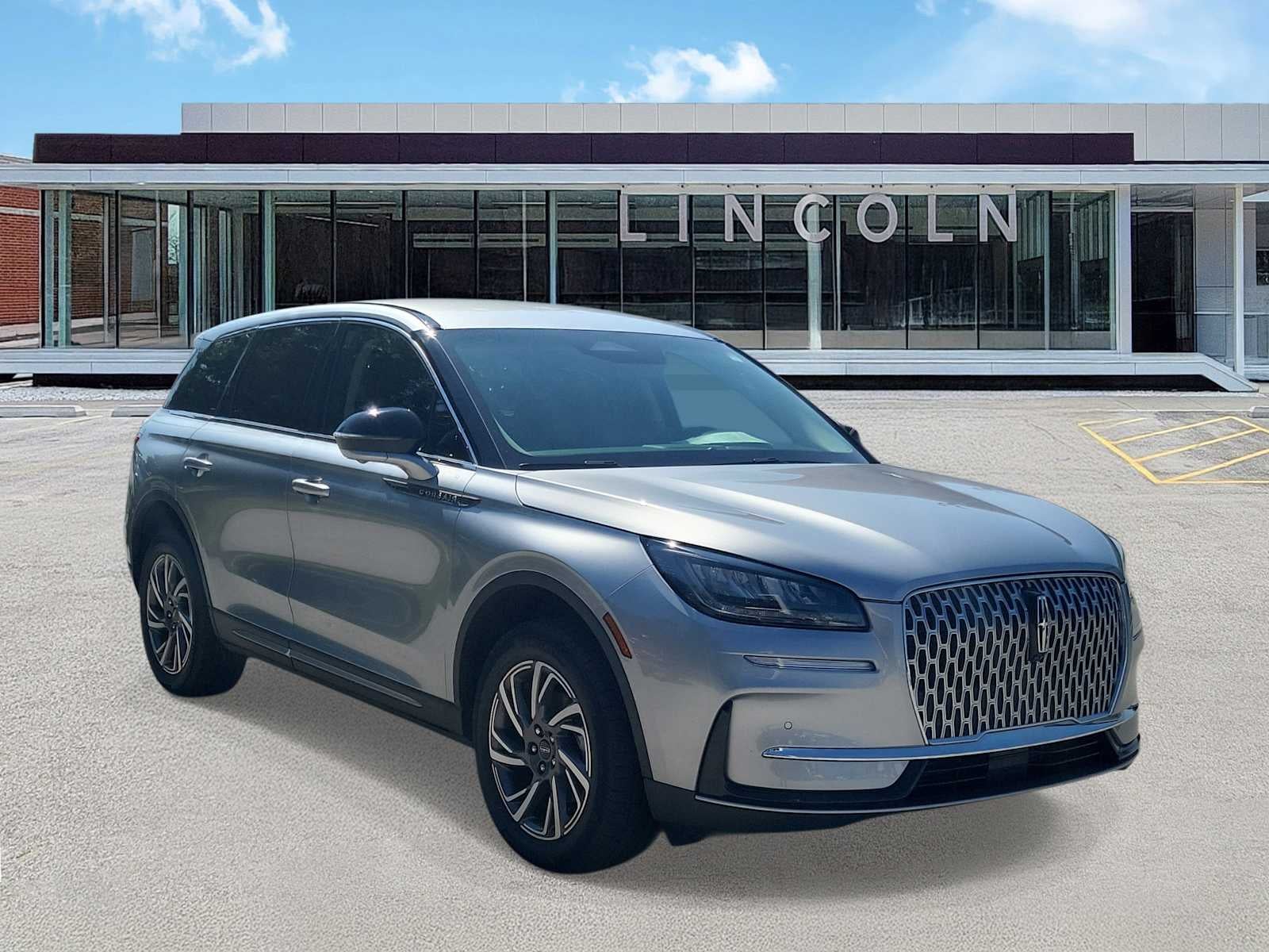 2023 Lincoln Corsair Standard