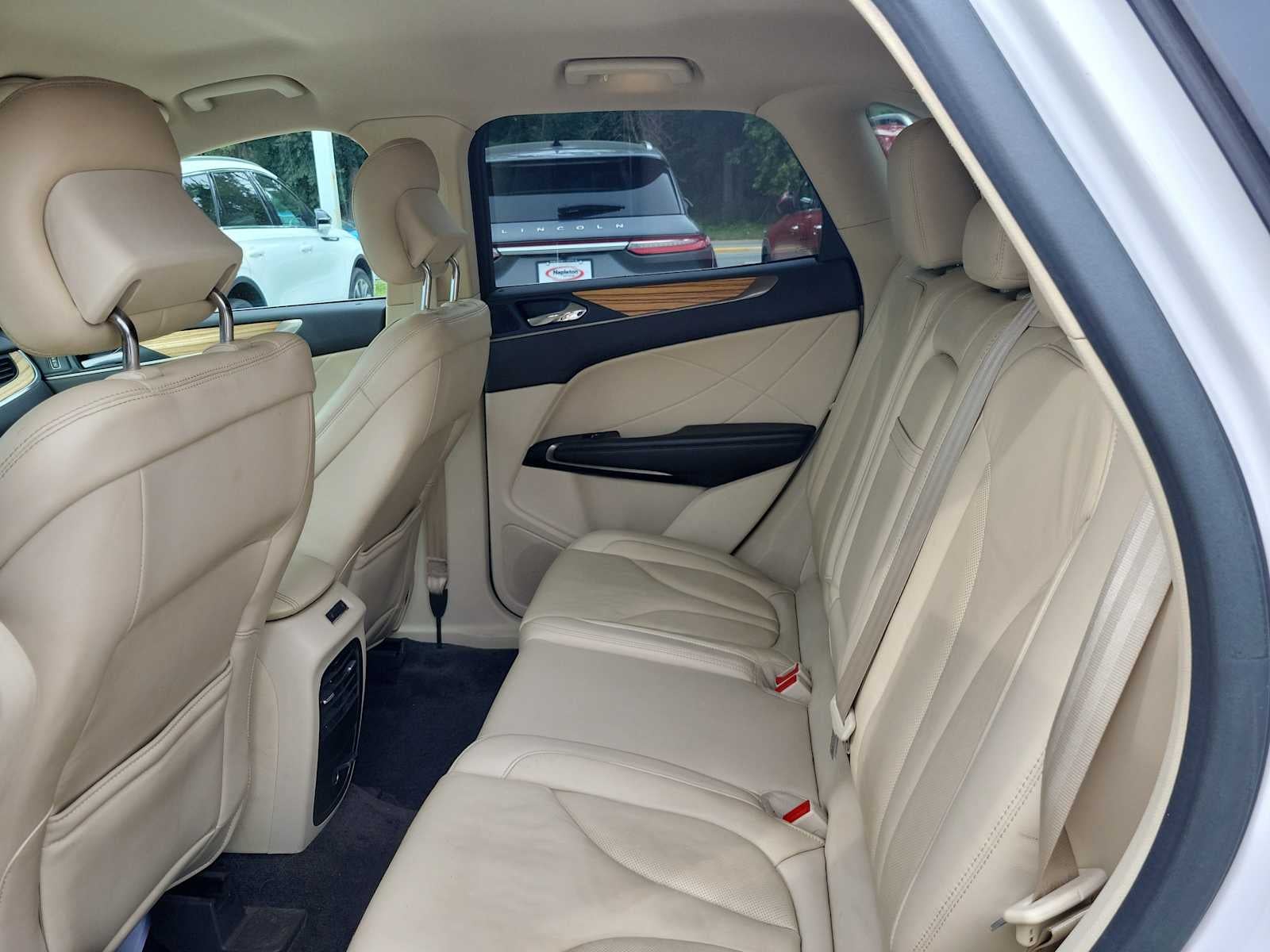 2015 Lincoln MKC Base