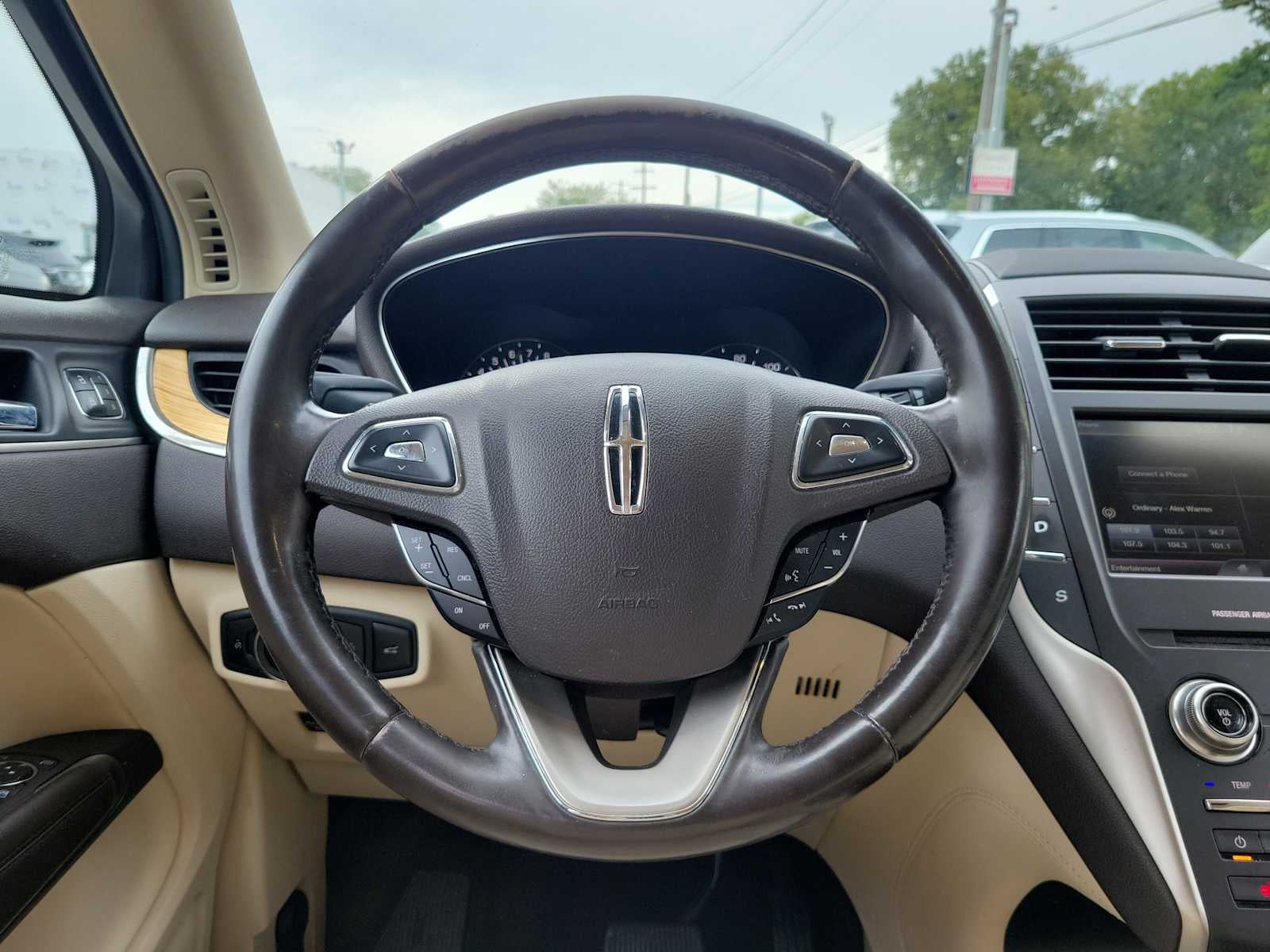 2015 Lincoln MKC Base
