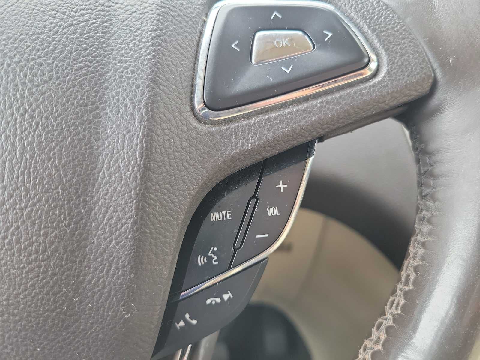 2015 Lincoln MKC Base