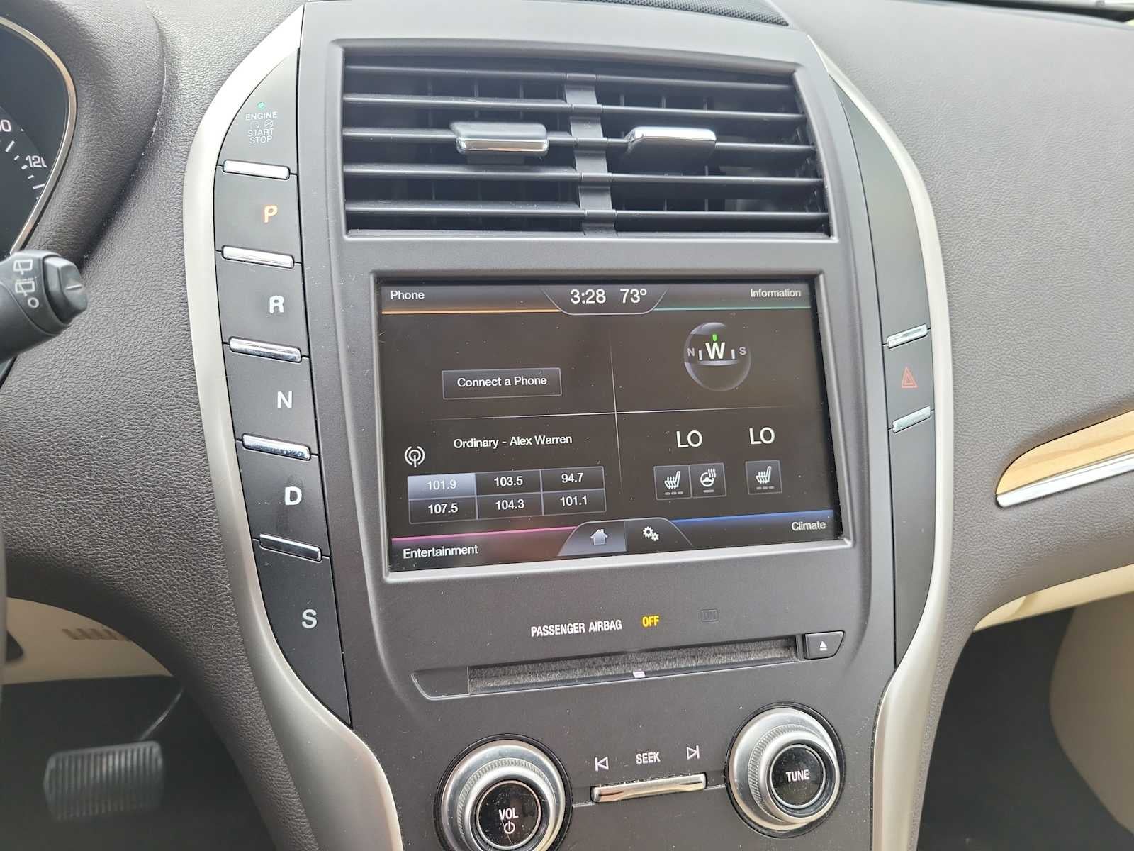 2015 Lincoln MKC Base