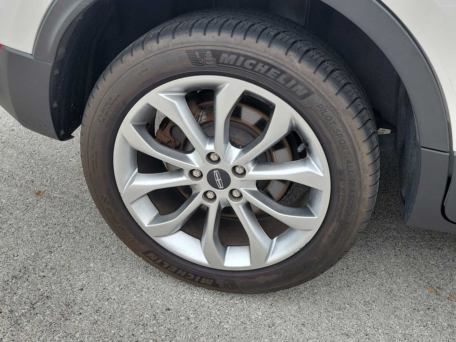 2015 Lincoln MKC Base