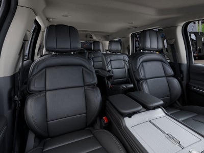 2027 Lincoln Navigator Premiere
