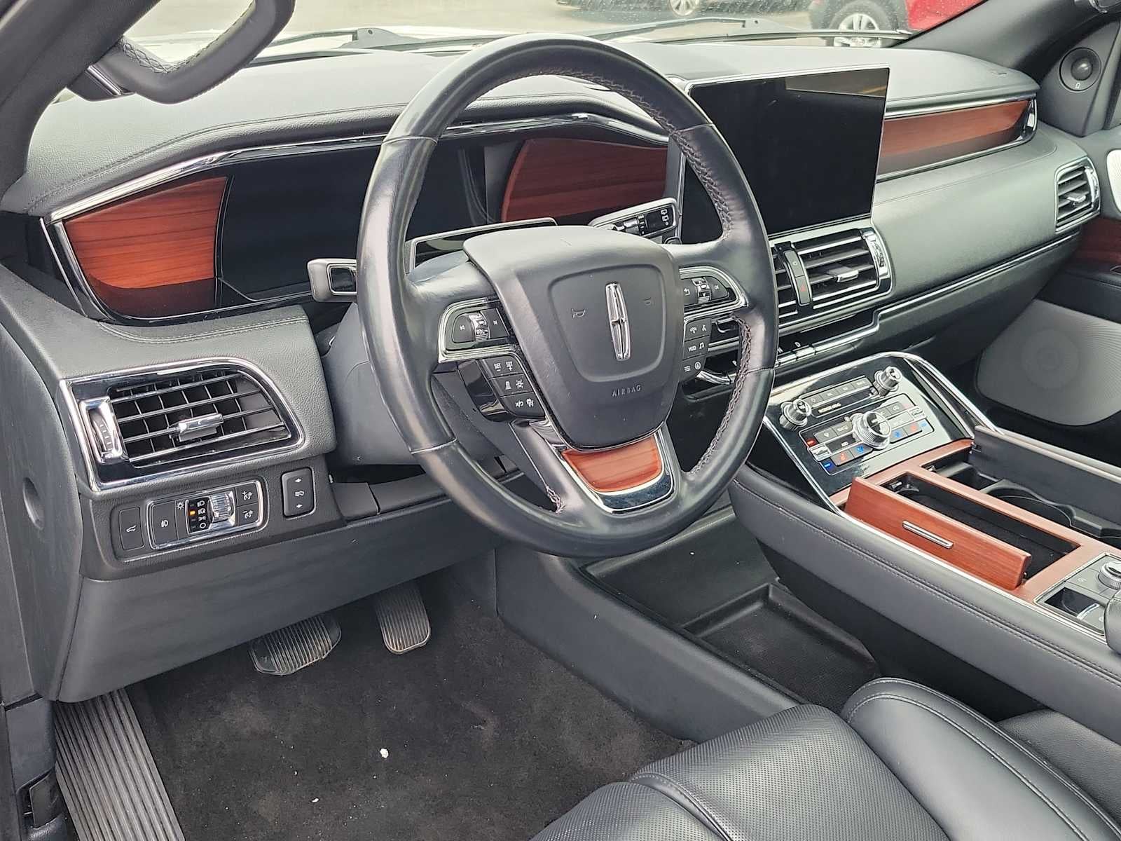 2023 Lincoln Navigator L Reserve