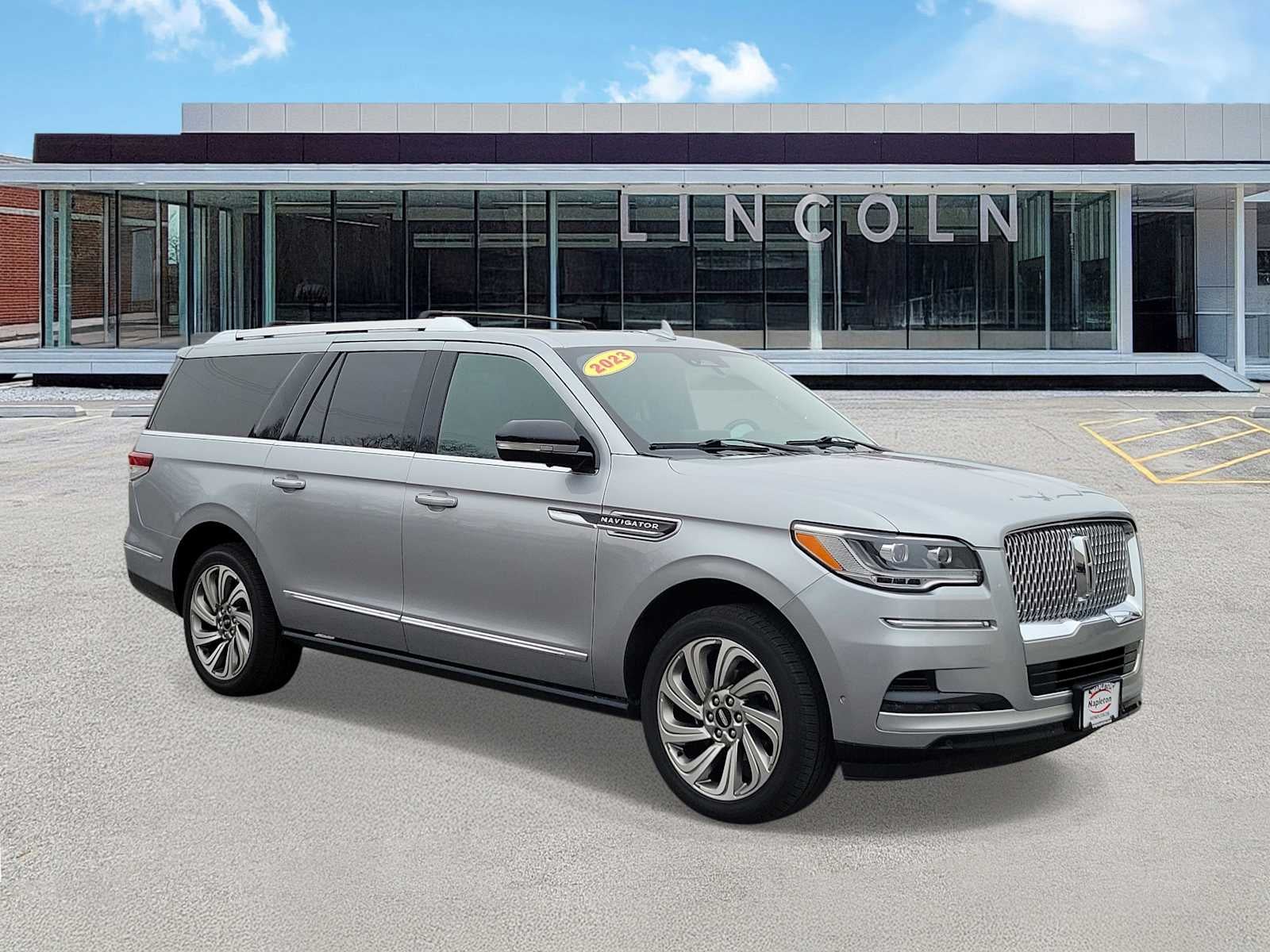 2023 Lincoln Navigator L Reserve