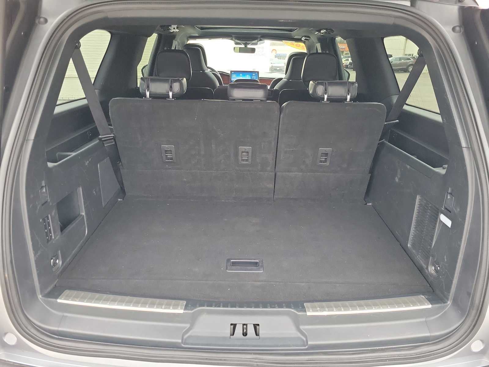 2023 Lincoln Navigator L Reserve