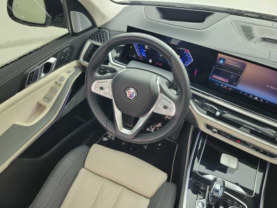 2025 BMW X7 ALPINA XB7