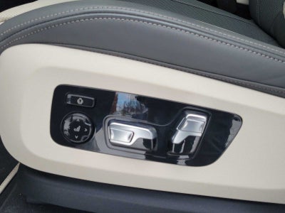 2025 BMW X7 ALPINA XB7