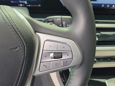 2025 BMW X7 ALPINA XB7