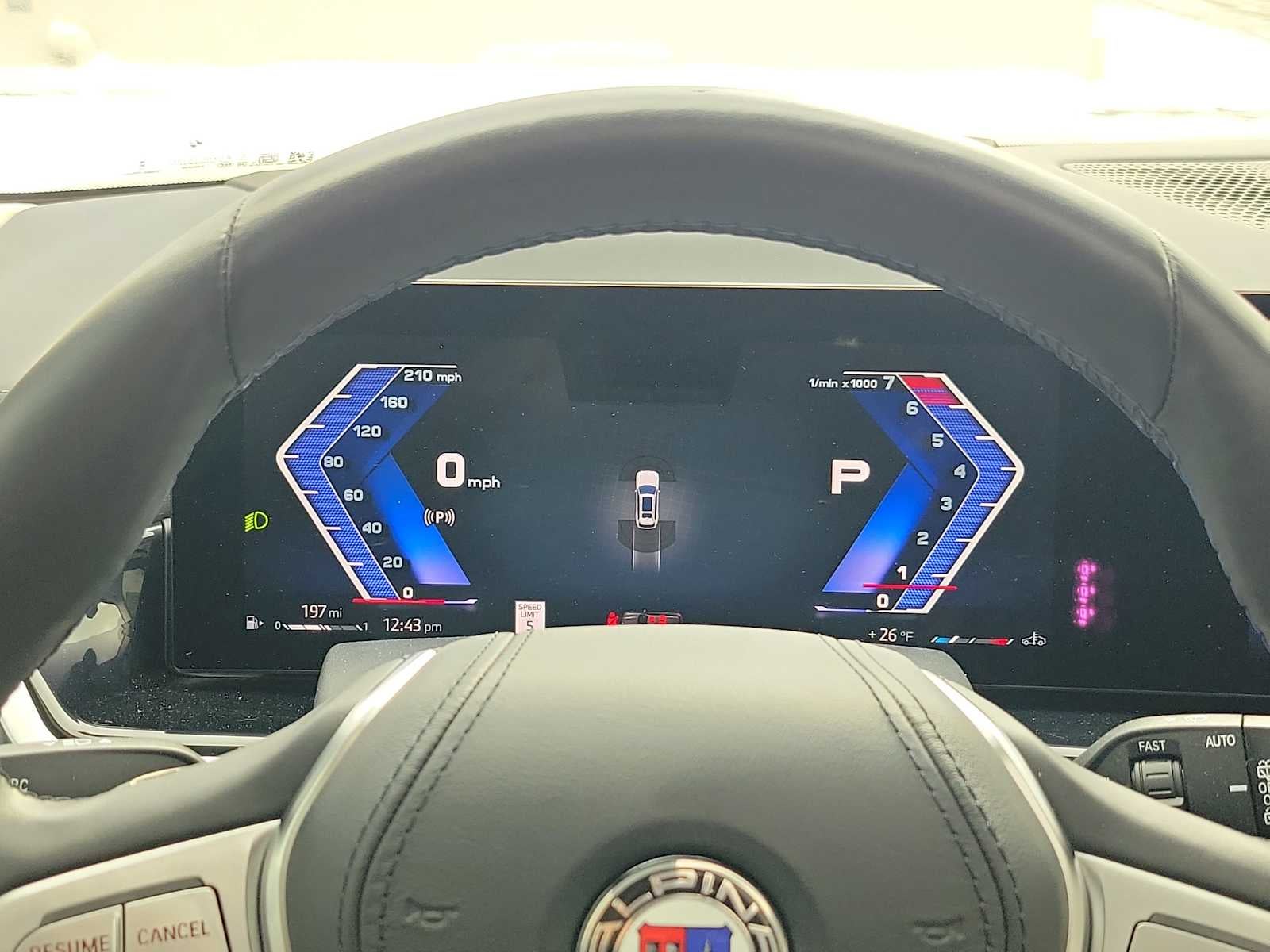 2025 BMW X7 ALPINA XB7