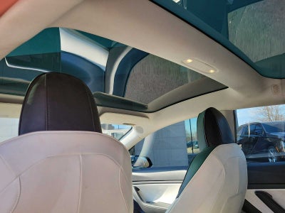 2019 Tesla Model 3 Long Range