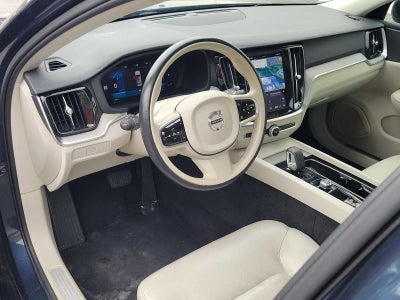 2024 Volvo S60 Plus Dark Theme