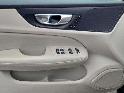 2024 Volvo S60 Plus Dark Theme