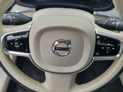 2024 Volvo S60 Plus Dark Theme