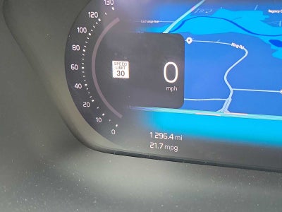 2024 Volvo S60 Plus Dark Theme