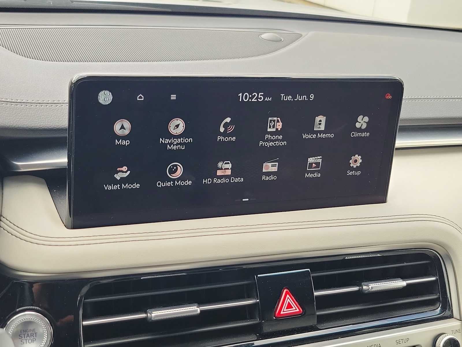 2024 Genesis G70 2.5T