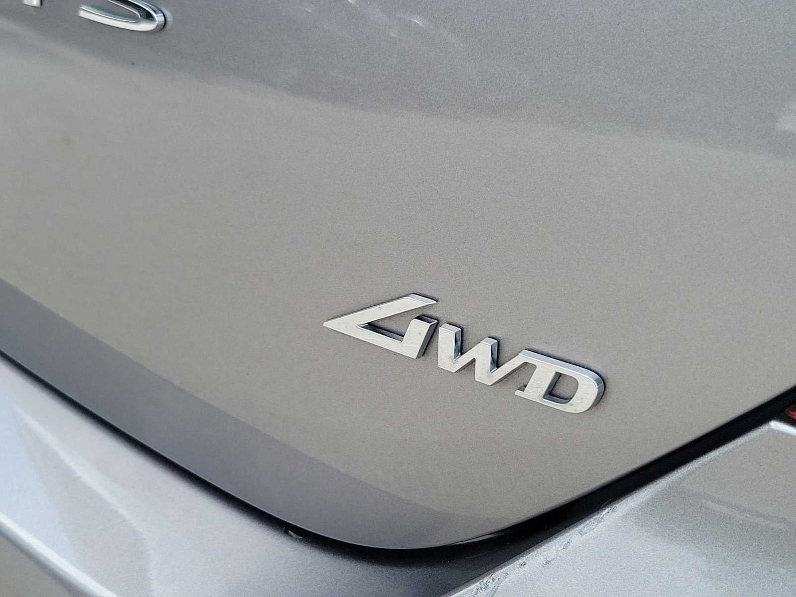 2024 Genesis G70 2.5T
