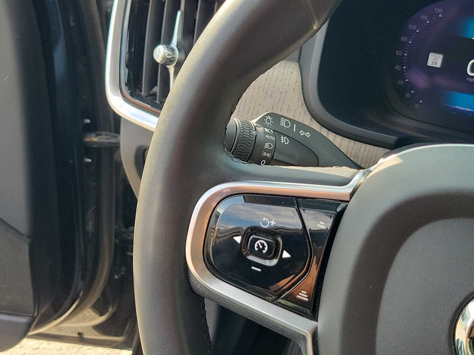 2023 Volvo S90 Ultimate