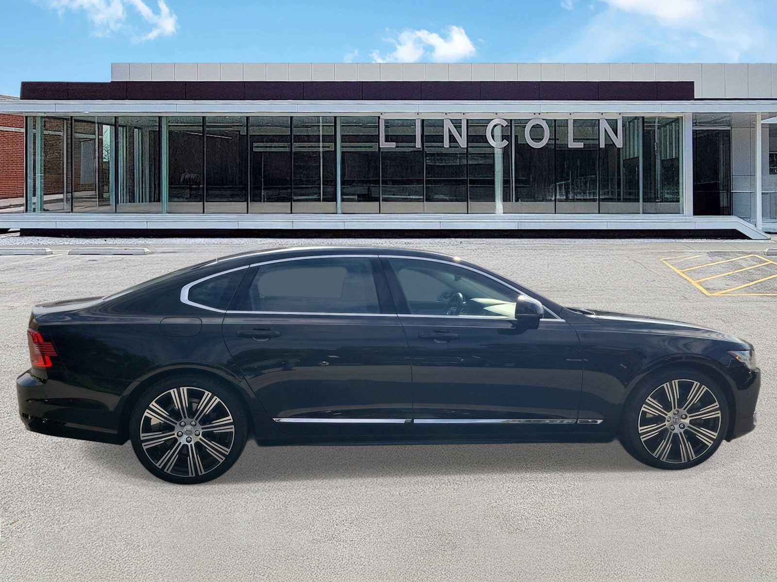 2023 Volvo S90 Ultimate
