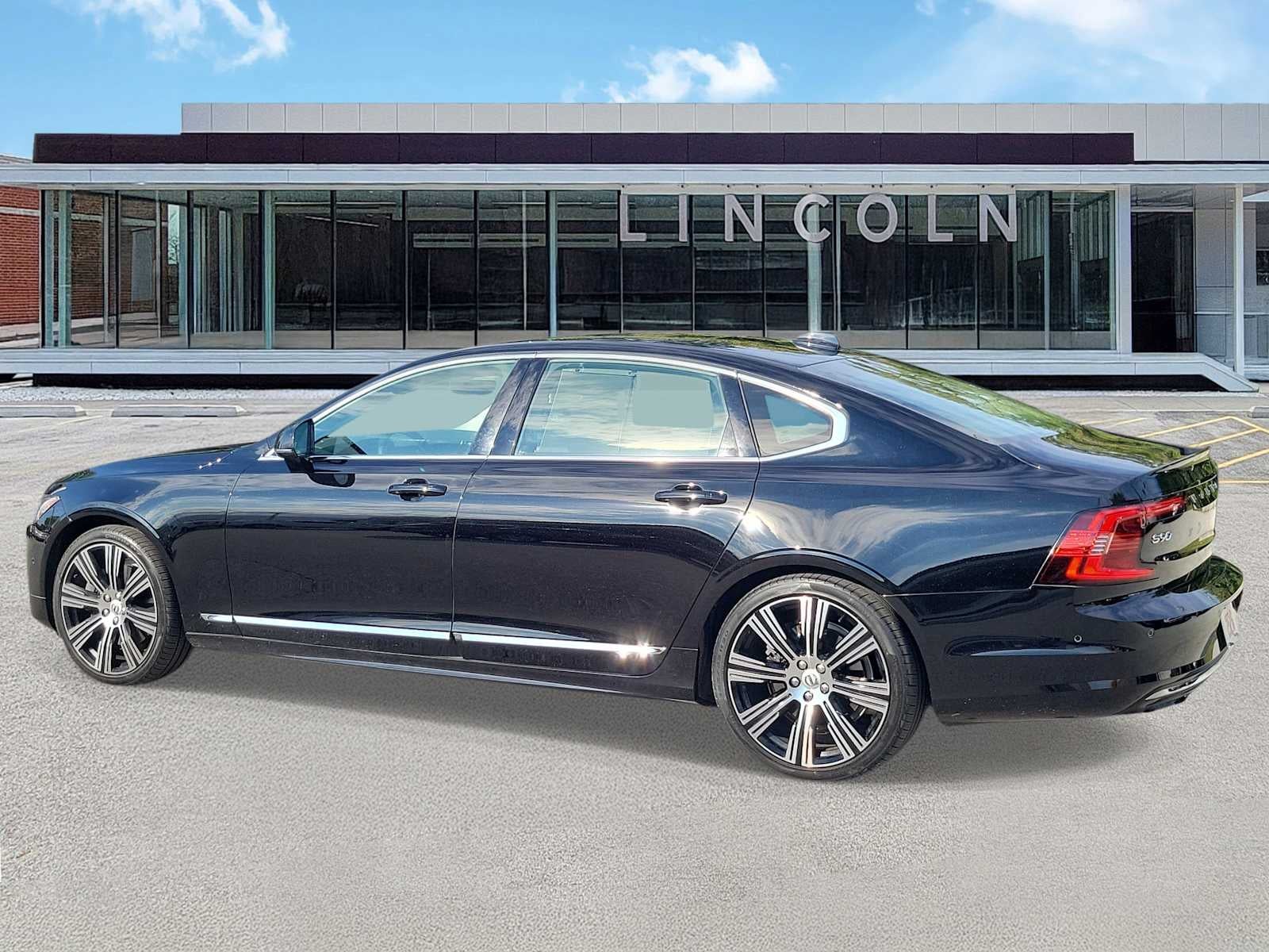 2023 Volvo S90 Ultimate