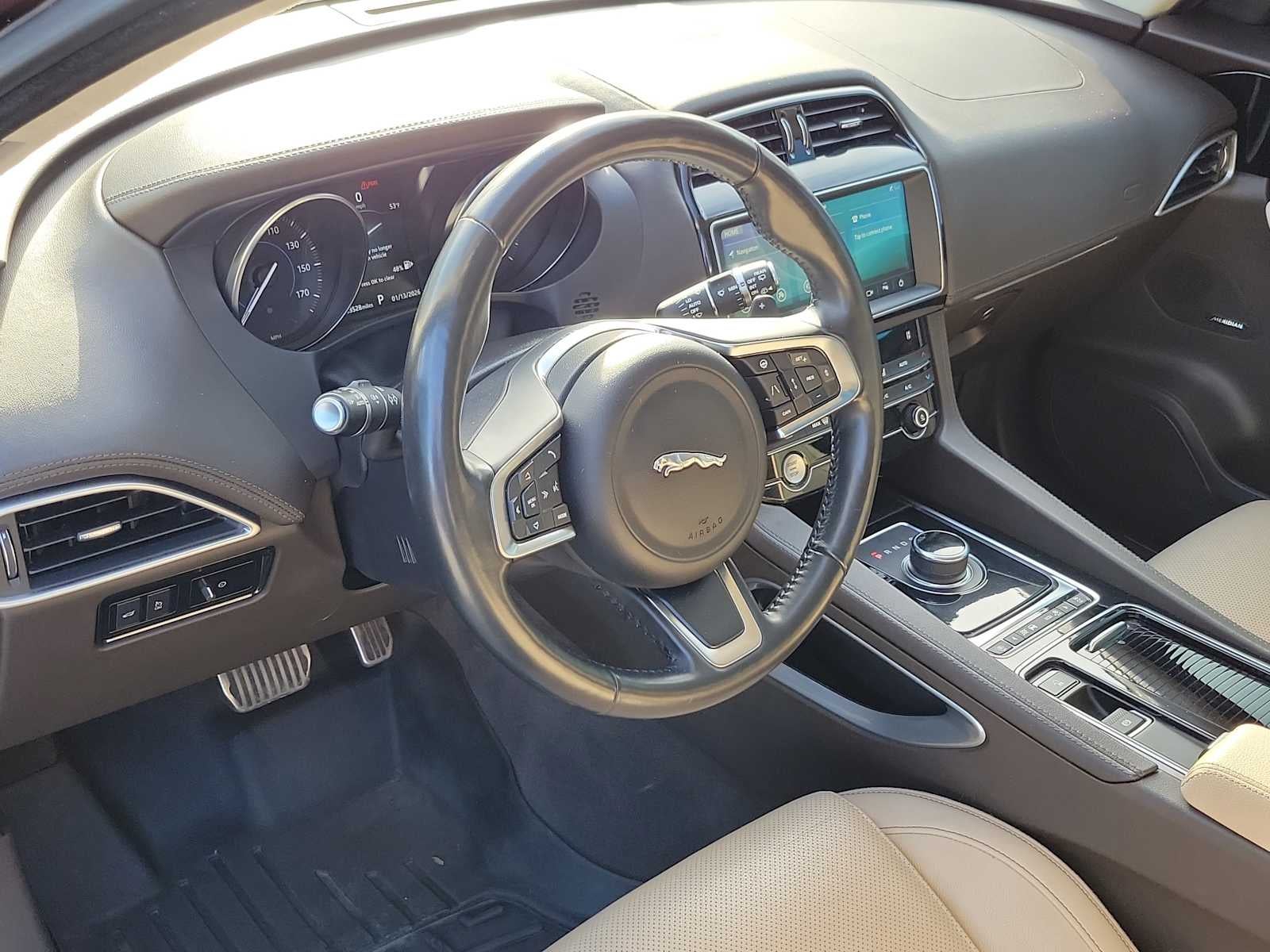 2019 Jaguar F-PACE 25t Prestige