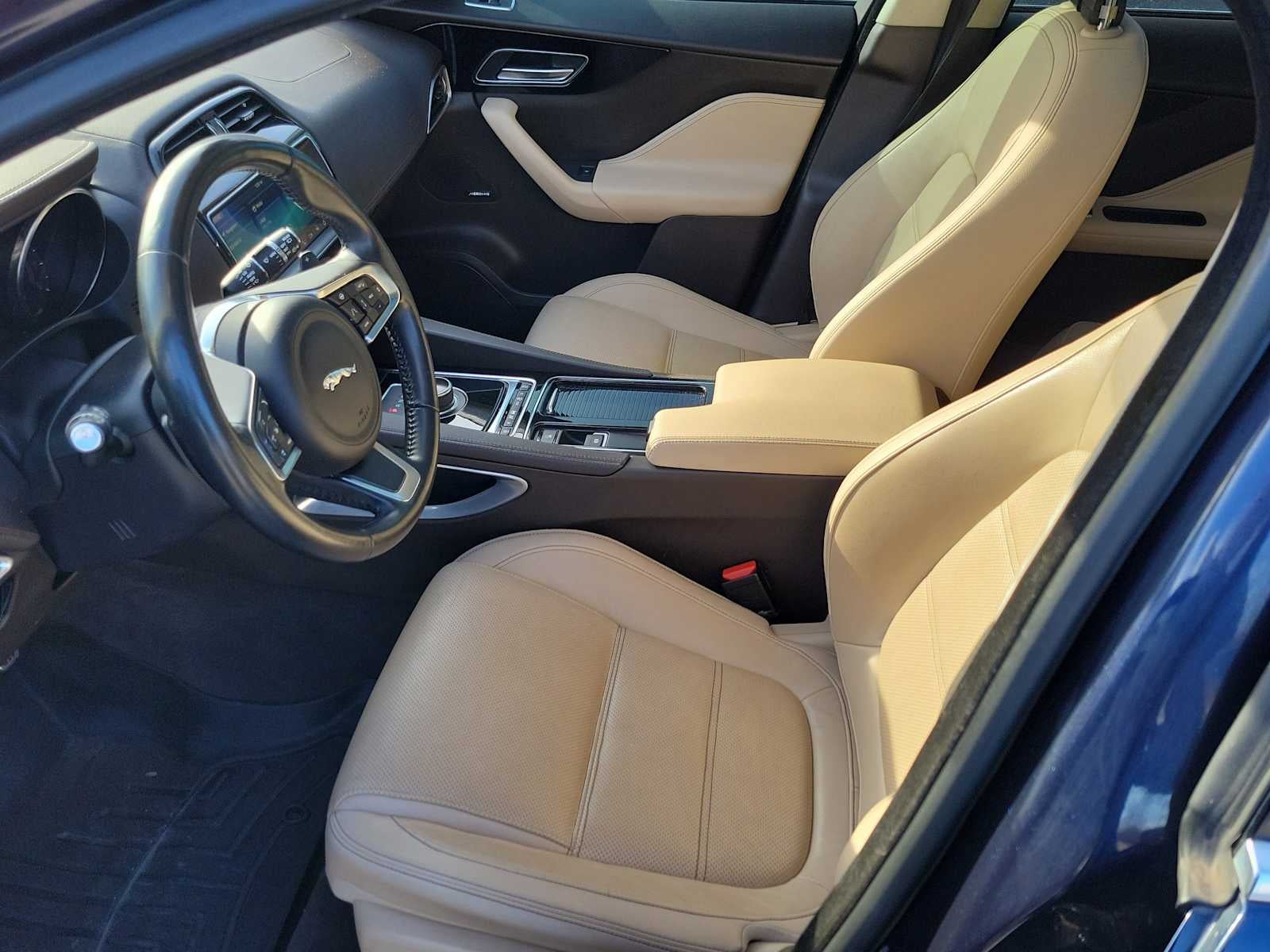 2019 Jaguar F-PACE 25t Prestige