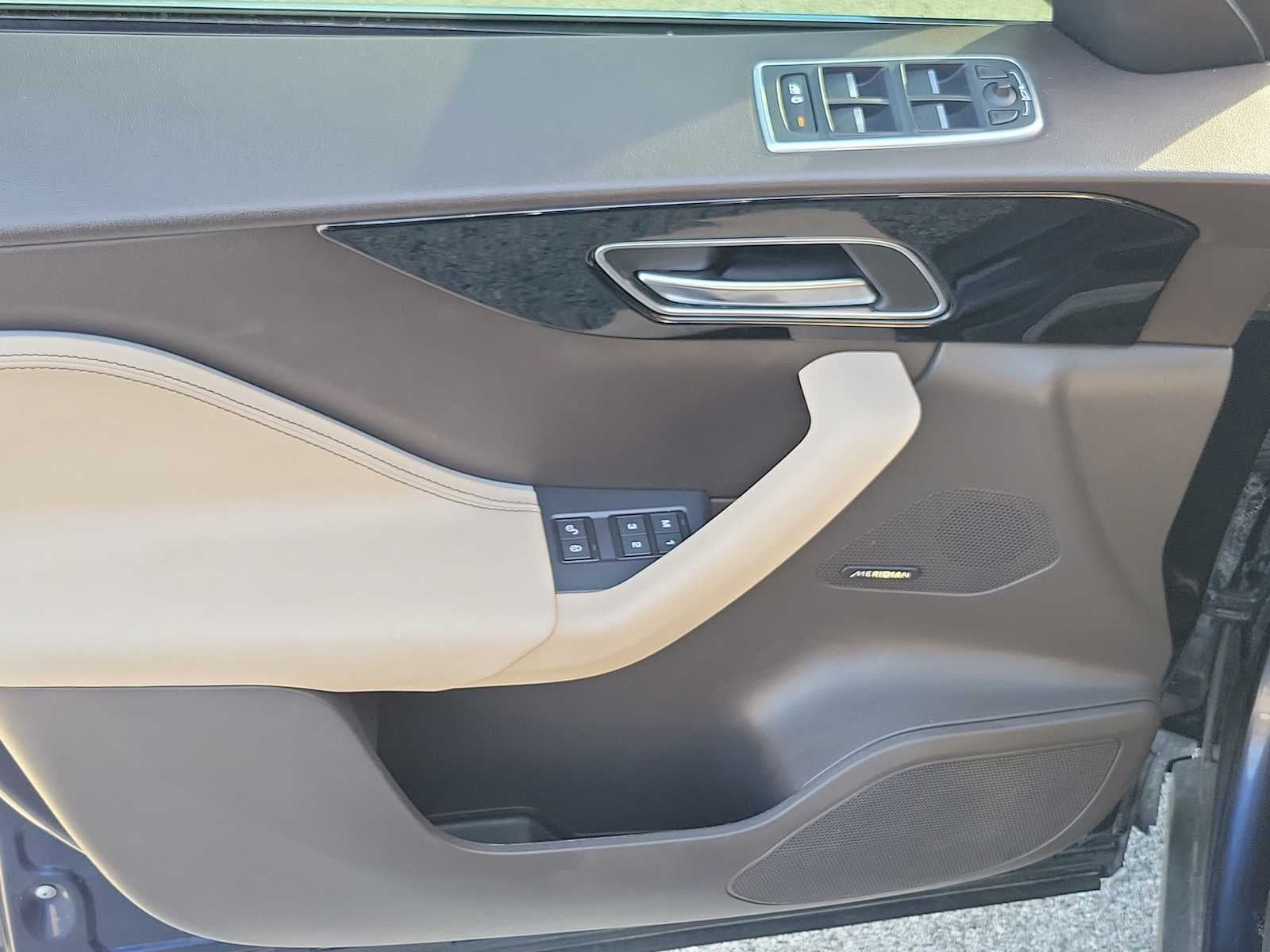 2019 Jaguar F-PACE 25t Prestige