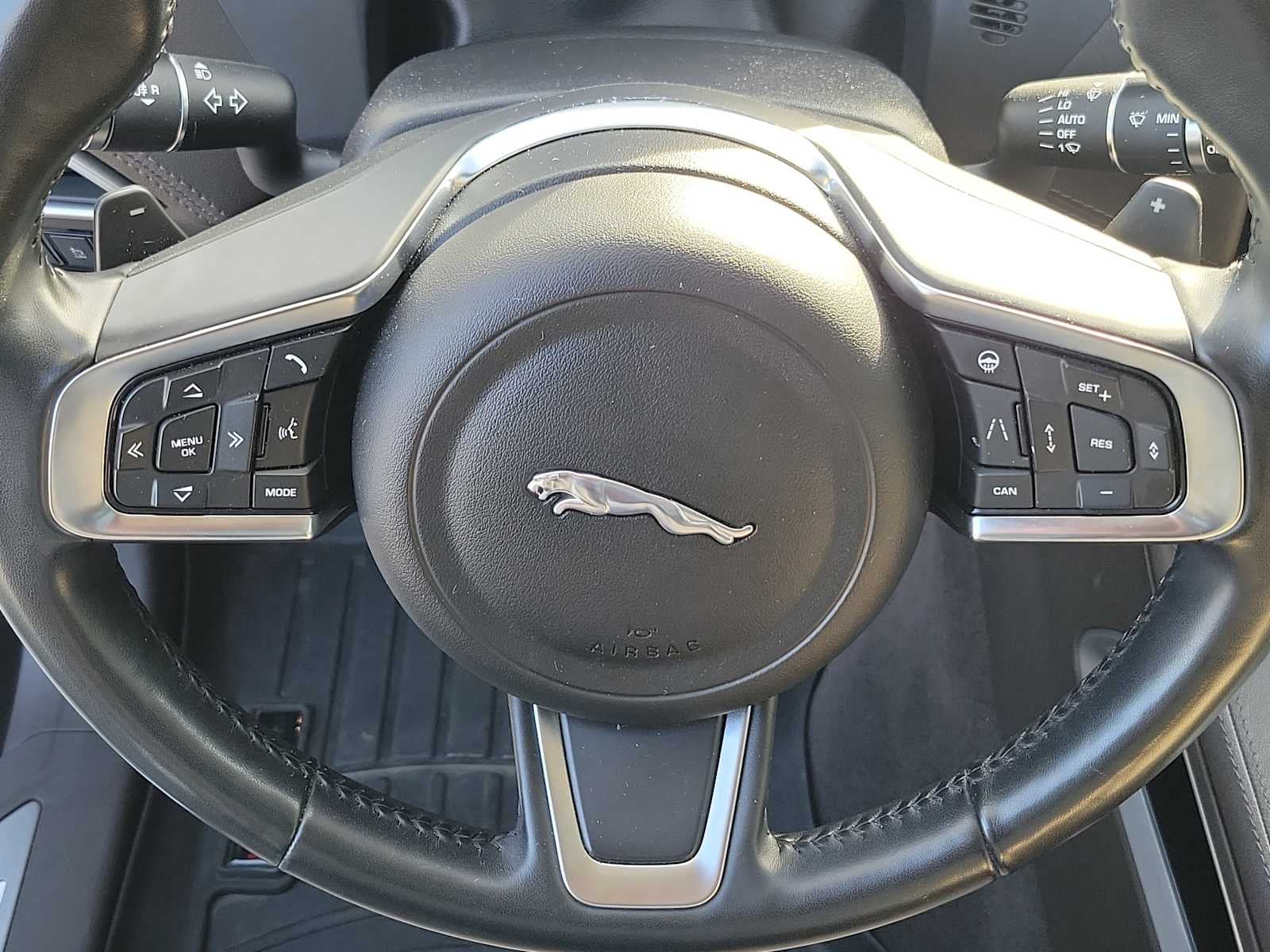 2019 Jaguar F-PACE 25t Prestige