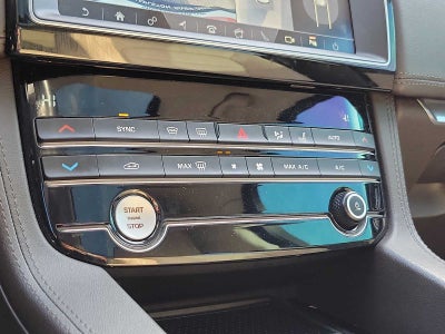 2019 Jaguar F-PACE 25t Prestige