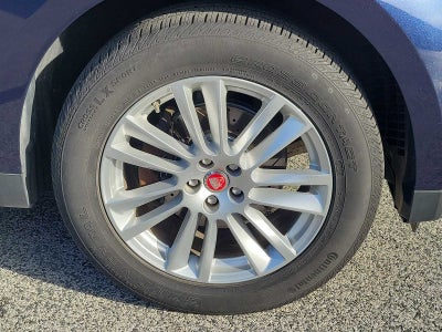 2019 Jaguar F-PACE 25t Prestige