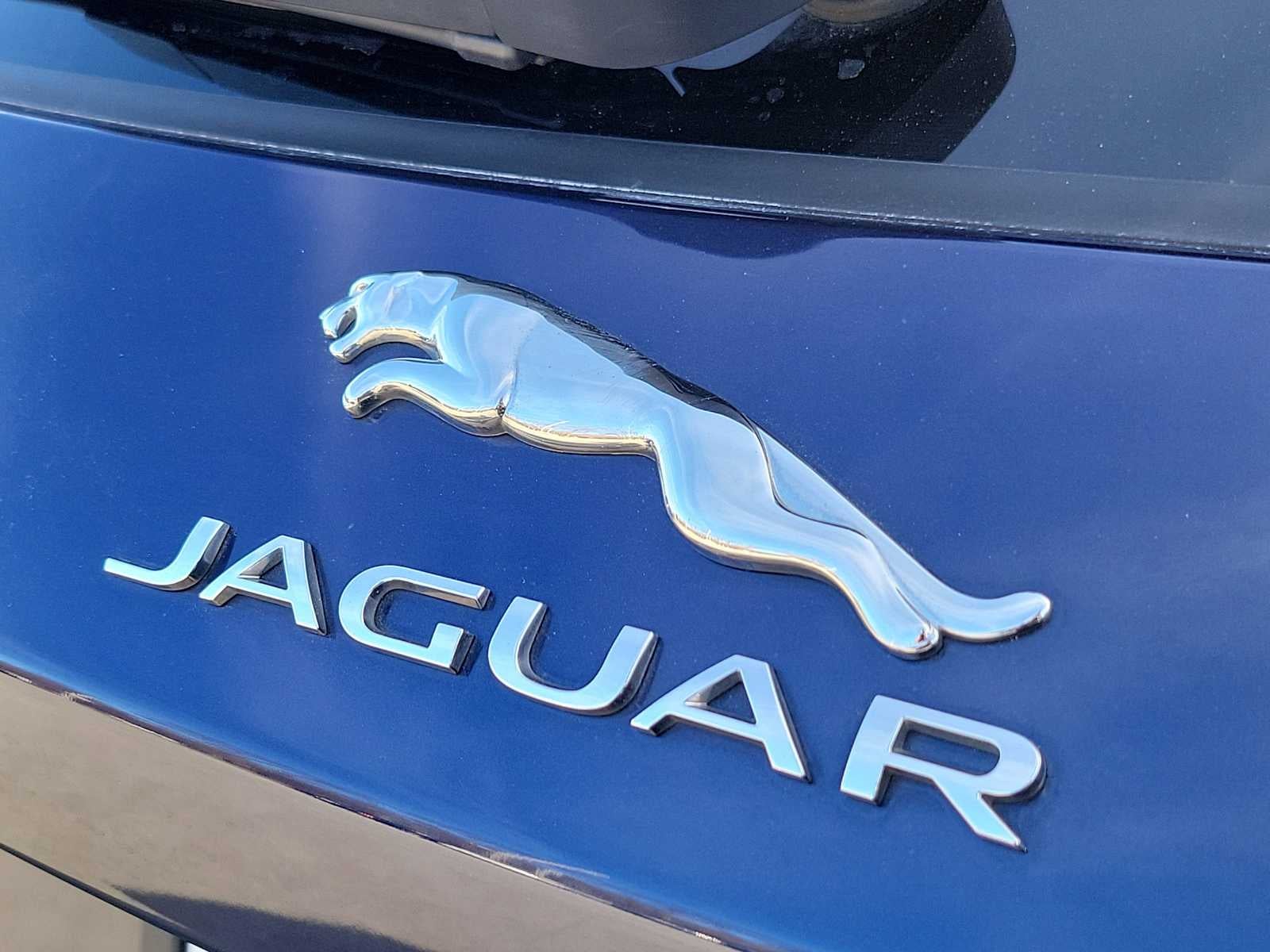 2019 Jaguar F-PACE 25t Prestige