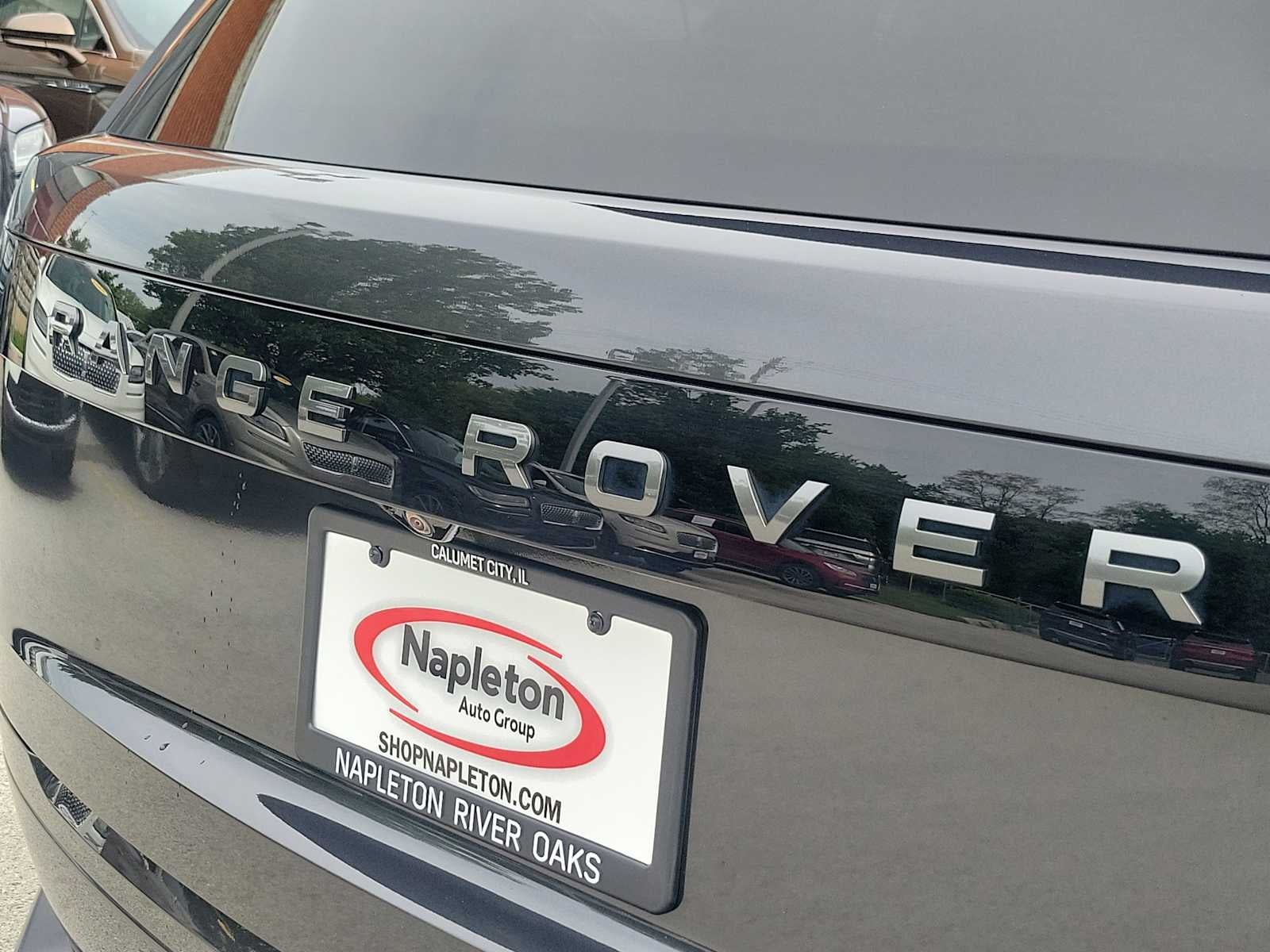 2025 Land Rover Range Rover SE