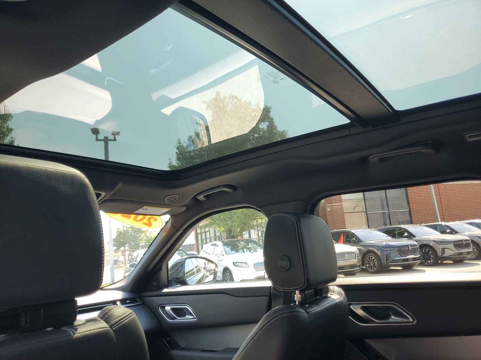 2023 Land Rover Range Rover Velar R-Dynamic S