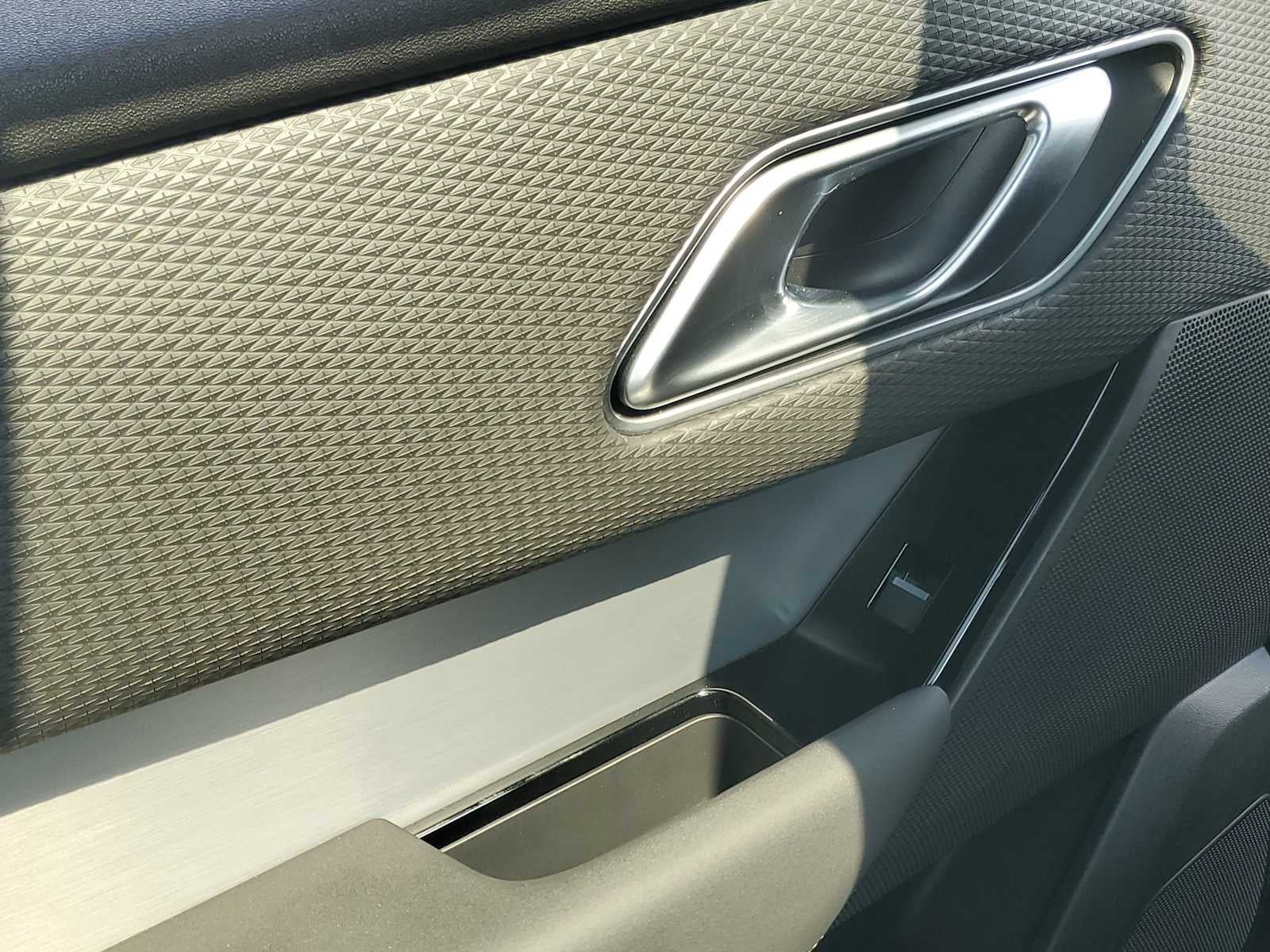 2023 Land Rover Range Rover Velar R-Dynamic S