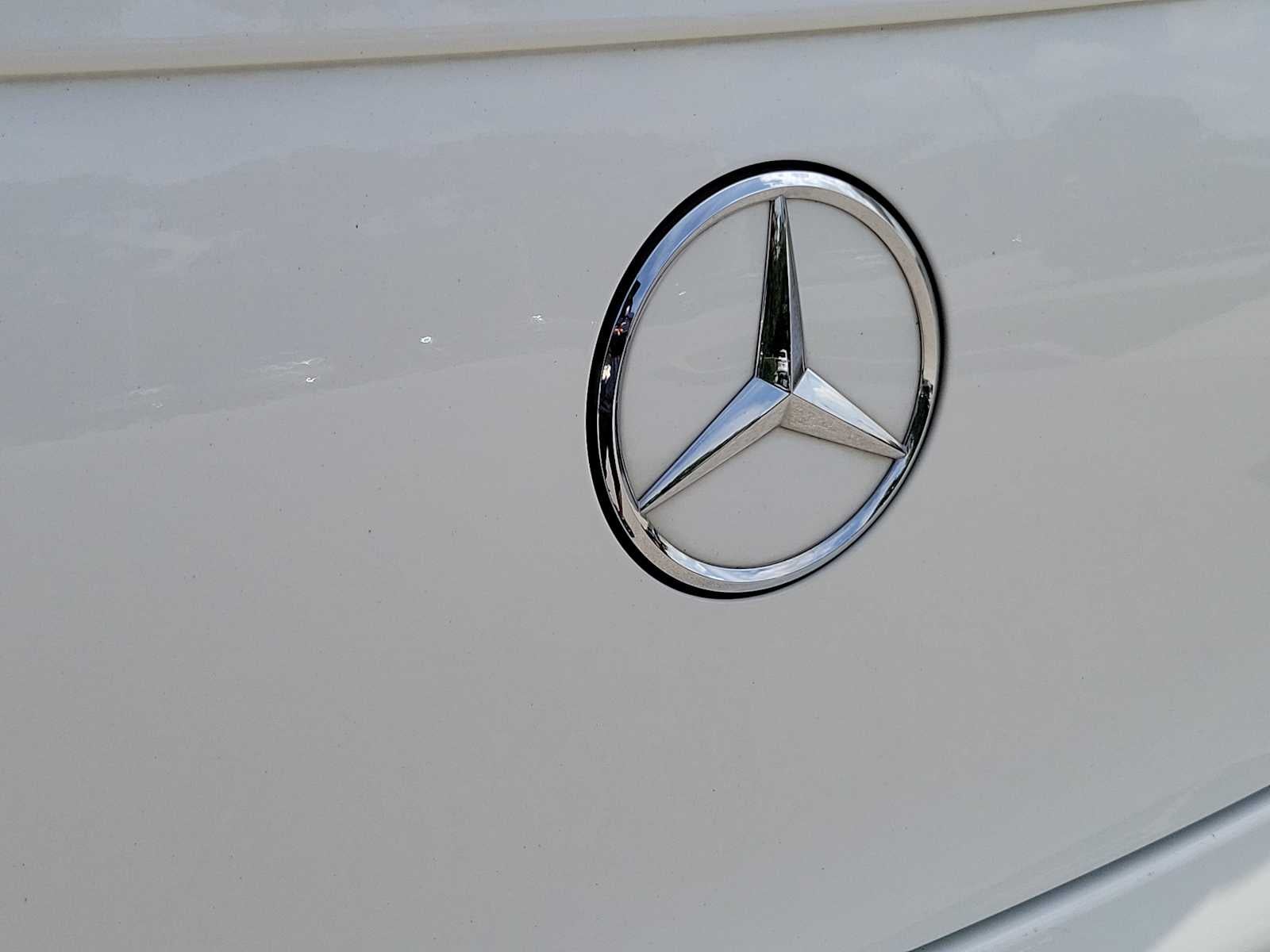 2022 Mercedes-Benz GLC 300 GLC 300