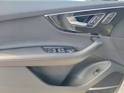 2023 Audi Q7 Premium Plus