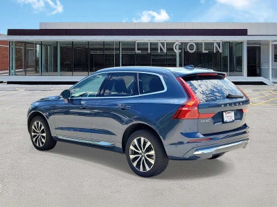 2023 Volvo XC60 Plus Bright Theme