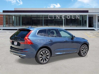 2023 Volvo XC60 Plus Bright Theme