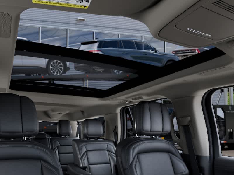 2027 Lincoln Navigator L Reserve