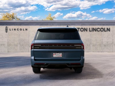 2027 Lincoln Navigator L Reserve