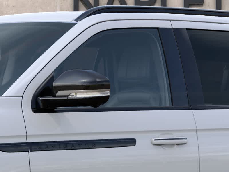 2027 Lincoln Navigator L Reserve