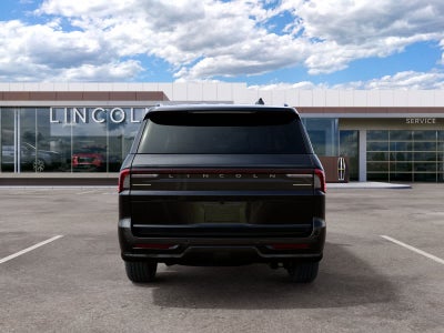 2027 Lincoln Navigator L Reserve