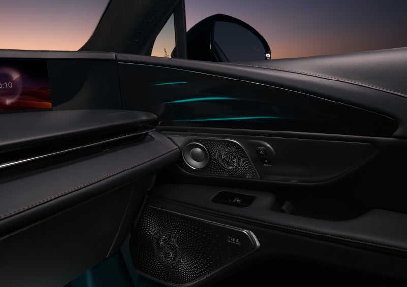 Selectable ambient lighting glows in the passenger door panel. | Napleton River Oaks Lincoln in Calumet City IL