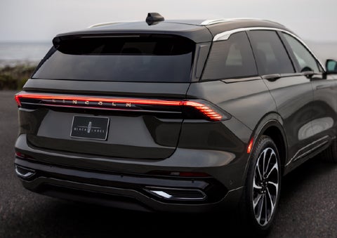 The rear of a 2026 Lincoln Black Label™ Nautilus® SUV displays full LED rear lighting. | Napleton River Oaks Lincoln in Calumet City IL