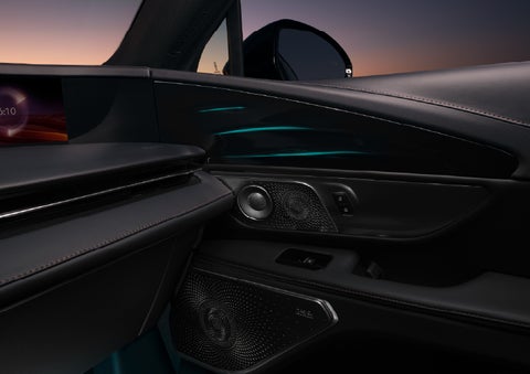 Selectable ambient lighting glows in the passenger door panel. | Napleton River Oaks Lincoln in Calumet City IL