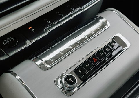 The piano key gear selector of a 2027 Lincoln Aviator® Back Label™ SUV. | Napleton River Oaks Lincoln in Calumet City IL
